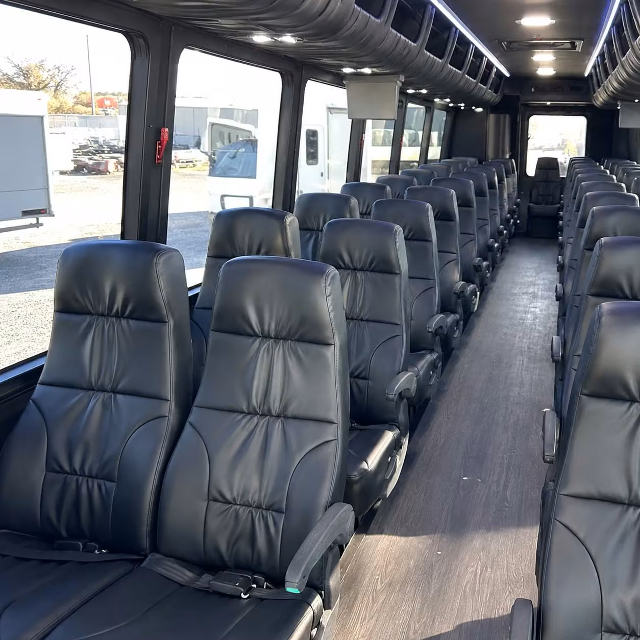 vineland 15 passenger minibus rental